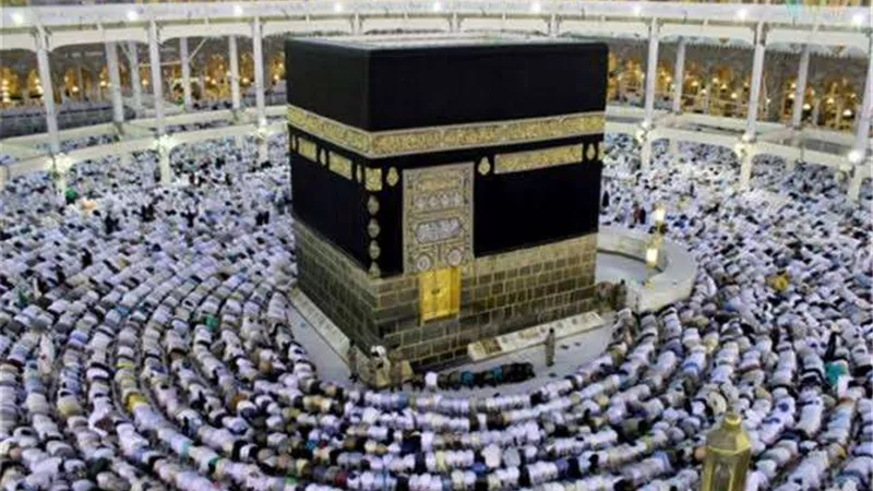 السعودية تُقدم حزمة من الخدمات بصلاة الجمعة