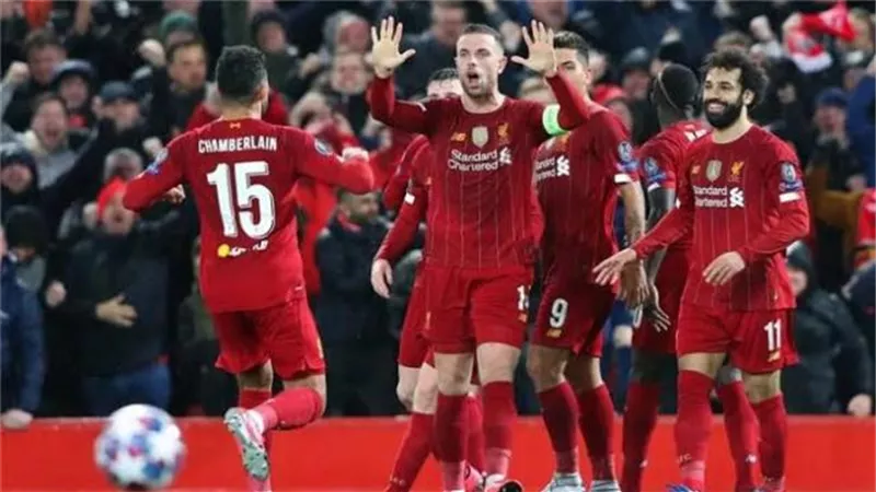 ليفربول يواجه الوجه الجديد ليدز يونايتد في افتتاح البريميرليج