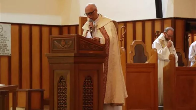 شاهد.. «الأسقفية» ترفع شعار كنيسة حية تغير المجتمع للأفضل