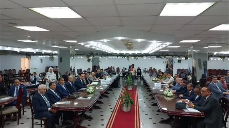 جامعة بنها تنظم حوار مجتمعي لأصحاب الأعمال بالقليوبية