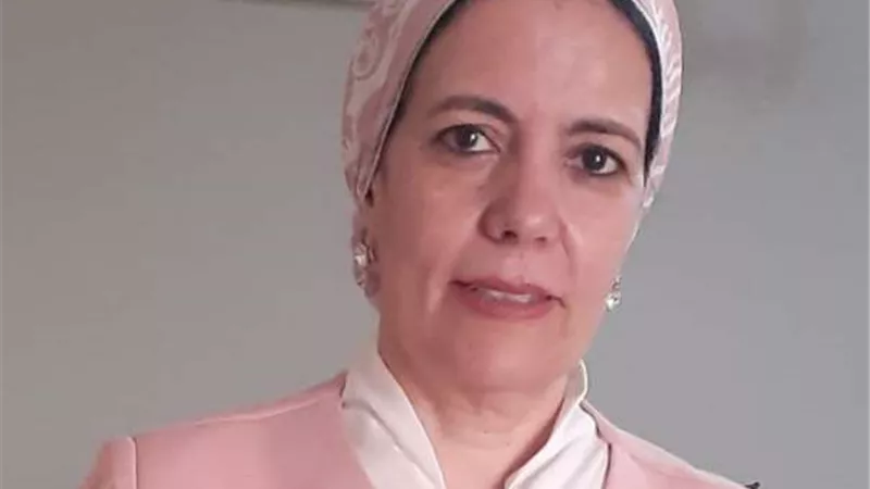 «مدبولي» يصدر قراراً بتعيين نادية لطفي هلال رئيساً لمركز بحوث الآمان النووي