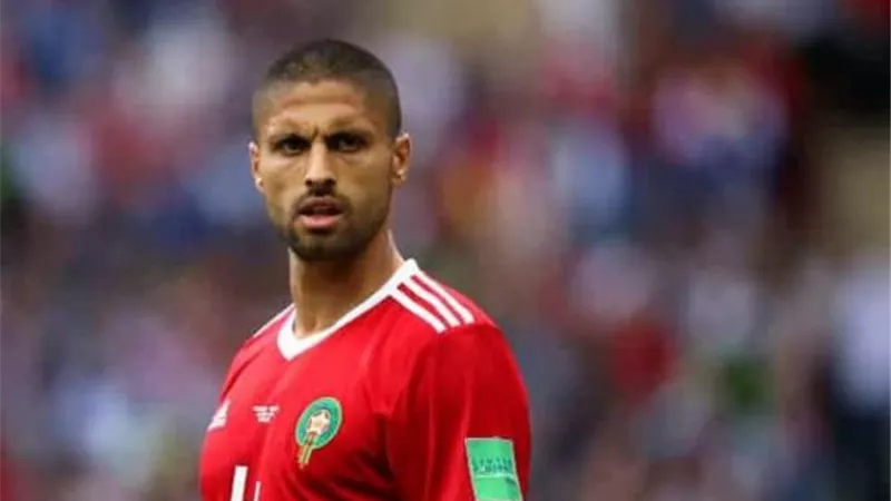 تقارير.. الأهلي يسعى للتعاقد مع مدافع المنتخب المغربي.. تعرف على التفاصيل