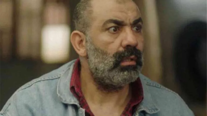 محسن منصور: استمرار عرض مسرحية ”هاملت بالمقلوب”