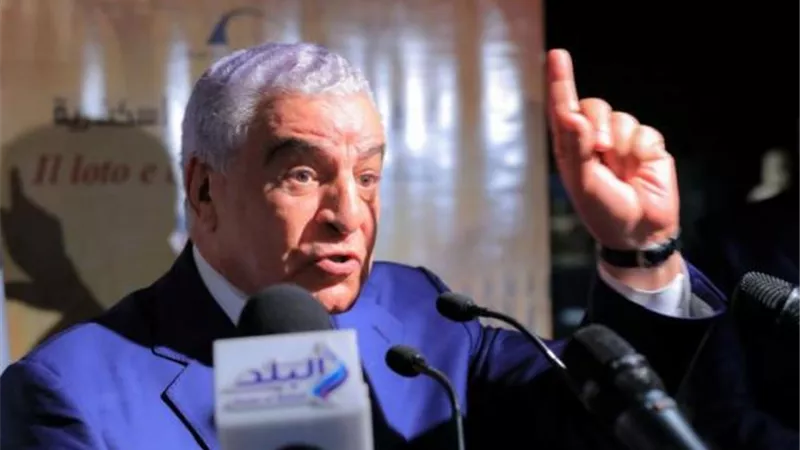 زاهي حواس يعلن عن كشف أثرى سوف يهز العالم