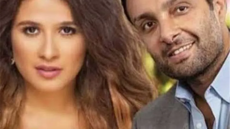 ياسمين عبد العزيز تبعث رسالة خاصة  لشقيقها