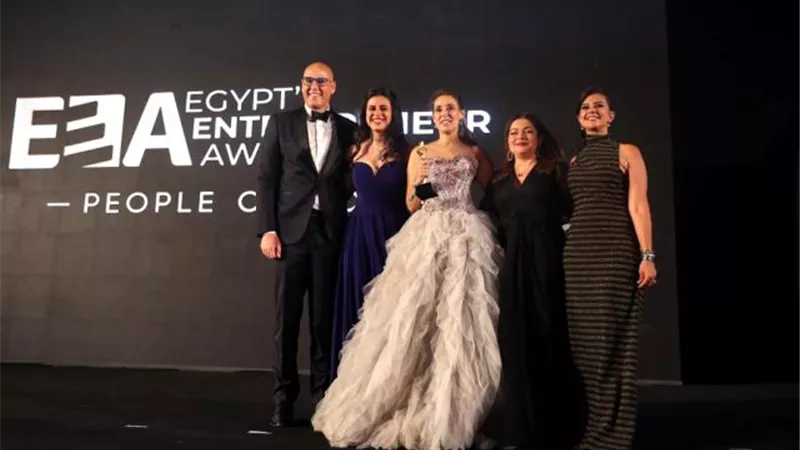 بيبسيكو مصر تقدم جائزة ريادة الأعمال للسيدات لعام 2022 لنادين عبد الغفار مؤسسة شركة ”Art D’Egypte”