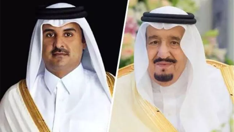 رسالة عاجلة من خادم الحرمين لـ أمير قطر.. وهذا محتواها
