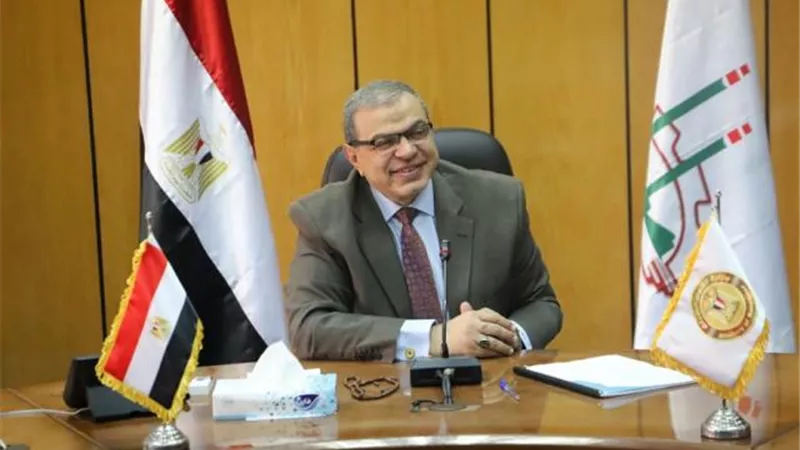 إلحق وظيفة.. توفير 1394  فرصة عمل في 13 محافظة
