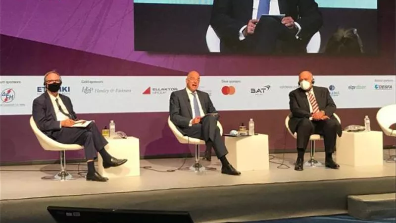 شكري يطالب بالالتزام بالقانون الدولي لحل الأزمة الليبية