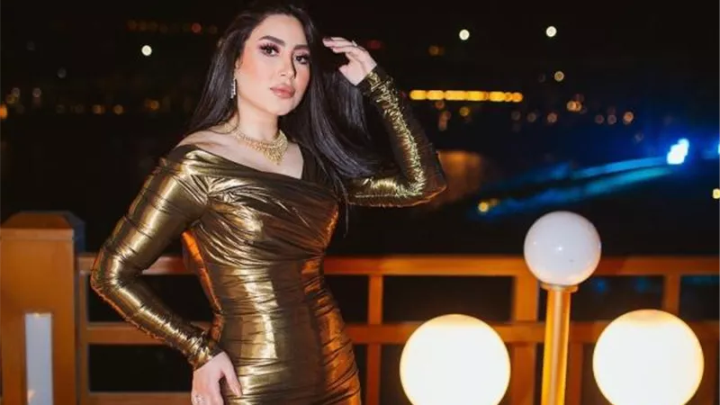 بوسي تتألق فى أحدث جلسة تصوير عبر ”انستجرام”