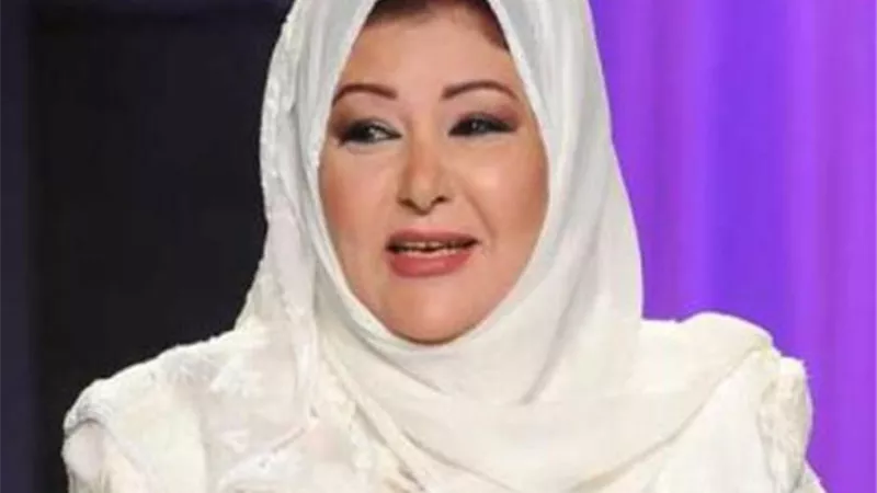 صفوت الشريف  أجبرها علي التمثيل.. والشيخ الشعراوي سمح لها بالعودة بعد الاعتزال  ..ولهذا السبب هاجمت حلا شيحة و شهيرة.. وترغب في تجسيد شخصية سيدة القطار.. حكايات و أسرار  عفاف شعيب