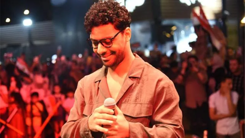 أحمد جمال يشعل احتفالات ثورة 30 يونيو بأغانيه الوطنية (صور)