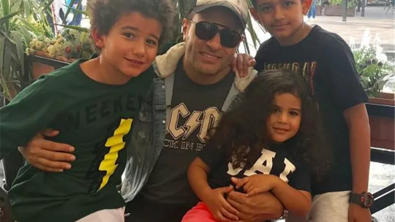 بالصورة.. محمد نور يحتفل بعيد ميلاد نجليه التوأم وهذه رسالته لهم
