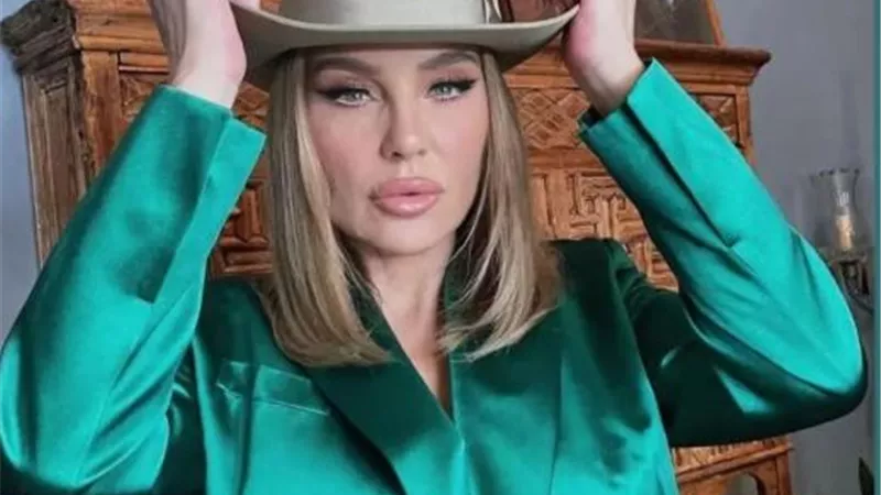 شيرين رضا بإطلالة مختلفة في أحدث ظهور