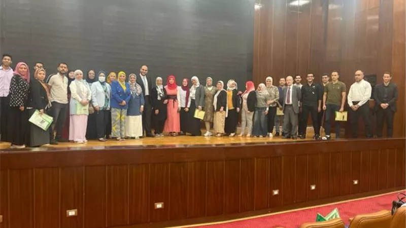 معهد تيودور بلهارس يبحث فى لقاء علمى دور البنوك الحيوية من أجل صحة أفضل