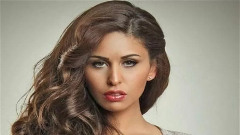 مي سليم تواجه مشاكل ”المرايا”