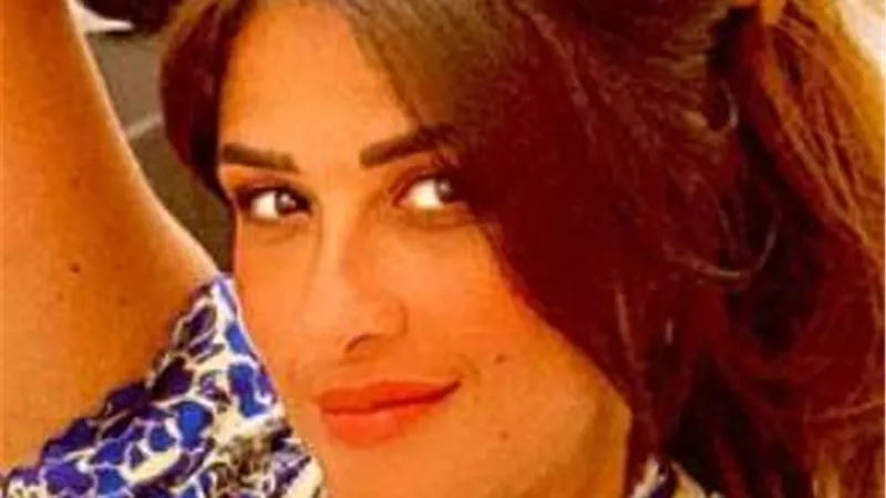 ياسمين عبد العزيز بإطلالة ساحرة فى أحدث ظهور
