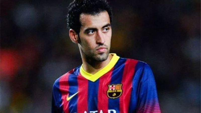 عكس التوقعات.. كومان يقرر الاعتماد على بوسكيتس مع برشلونة في الموسم المقبل