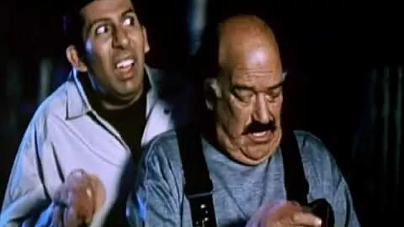 هانى رمزى يكشف سر وجود الزعيم عادل إمام فى كواليس فيلم ”غبى منه فيه”
