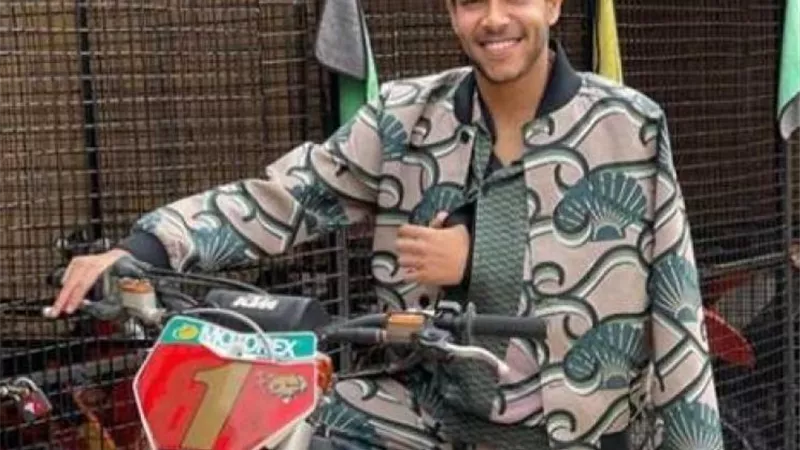 ويجز يرد على متابعة له: ناس كتير خيالها واسع