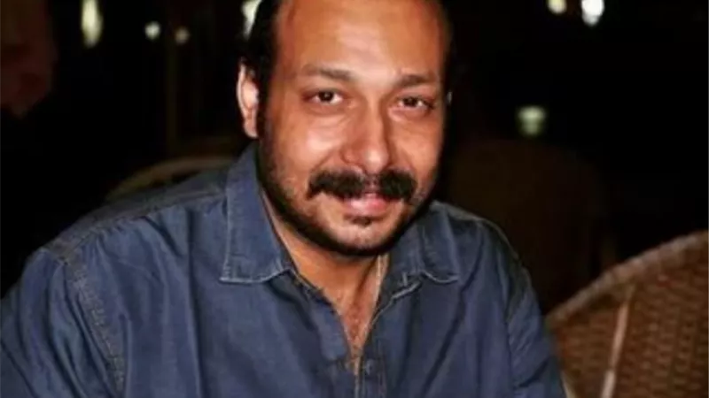 محمد ثروت ينضم لصناع فيلم ”مطبعة هرم”