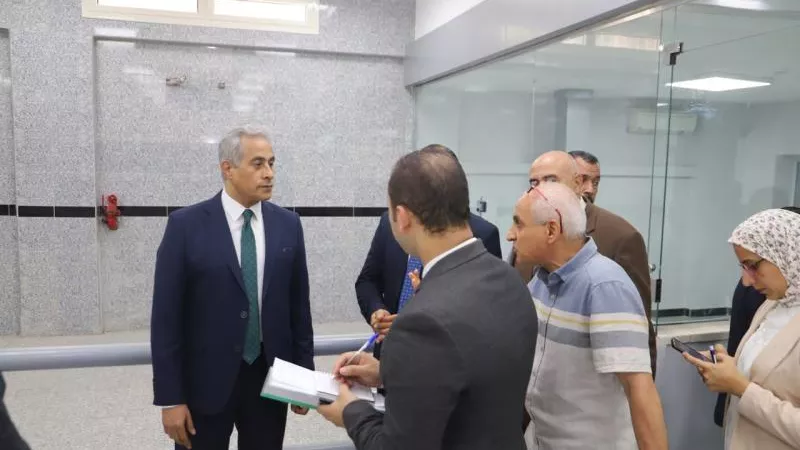 في أول يوم عمل .. ماذا فعل وزير القوى العاملة الجديد مع العاملين؟