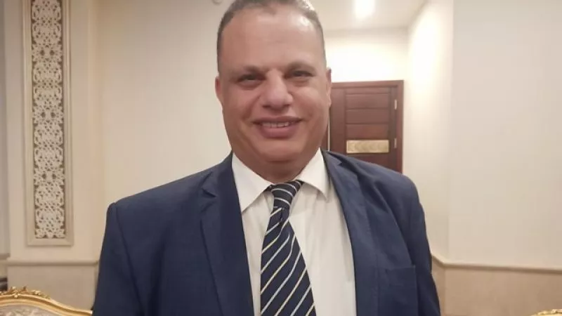 هشام فتحى عميداً لكلية الذكاء الإصطناعي بالجامعة المصرية الروسية.. تعرف على سيرته الذاتية