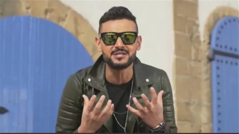 ”لا تخافوا.. ولكن هزروا”..رامز جلال يروج لفيلمه الجديد ”أحمد نوتر دام”