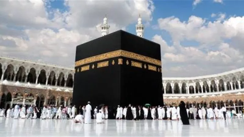 4 مراحل لعودة مناسك العمرة و الزيارة .. تعرف عليها