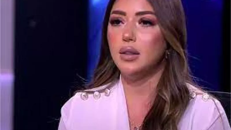 سارة سلامة تودع الصيف بإطلالة مميزة