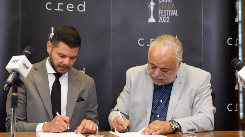 cred توقع عقد الرعاية البلاتيني لمهرجان القاهرة للدراما مع نقابة المهن التمثيلية