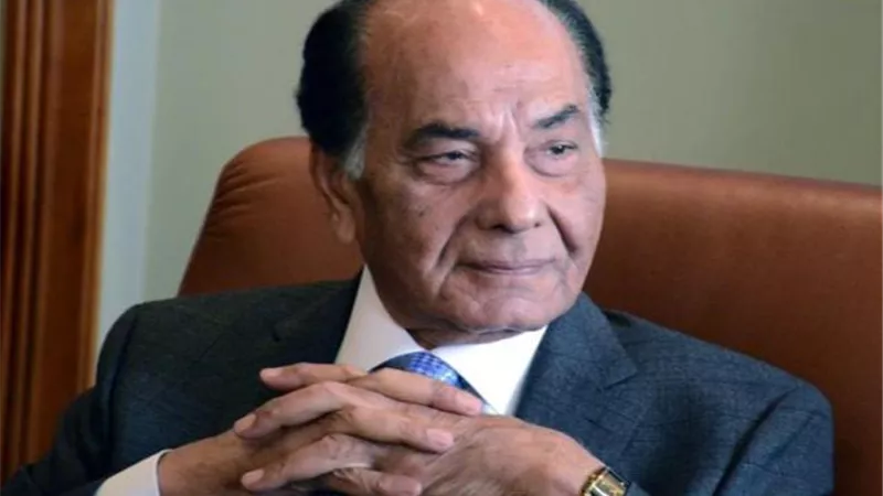 جثمان محمد فريد خميس يصل مطار القاهرة