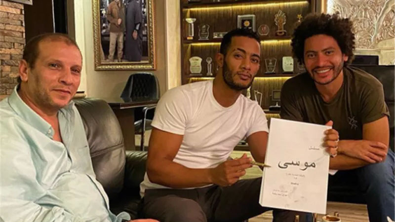محمد رمضان يعقد جلسات عمل مسلسل ”موسي”