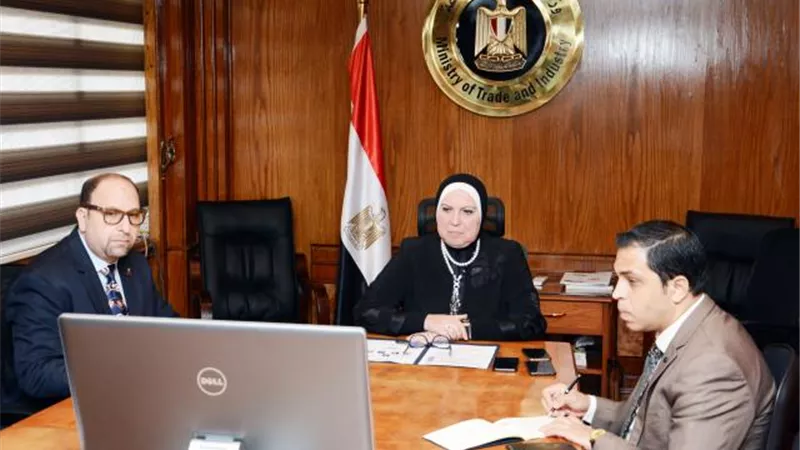 نيفين جامع : طرح 7 مجمعات صناعية امام المستثمرين مطلع شهر أكتوبر المقبل