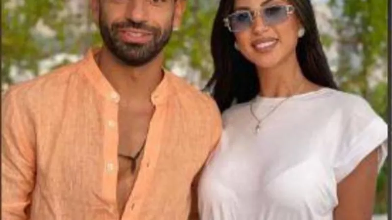 معلومات لا تعرفها عن الفتاة التي أشعلت السوشيال ميديا مع محمد صلاح