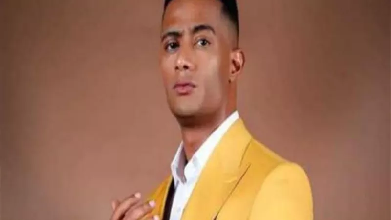 محمد رمضان يشارك جمهوره بصورة من كواليس مسلسل ”موسى”
