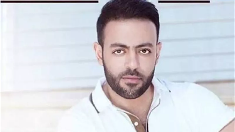 تامر عاشور يروج لأغنية”معلش أصلي مدلعها”