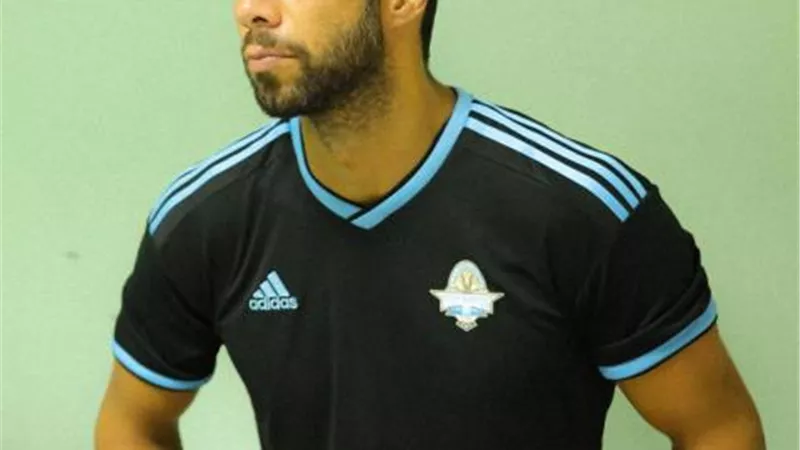 إكرامي يجتاز الكشف الطبي في بيراميدز