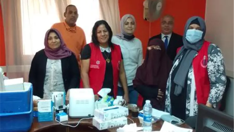 التعليم العالي تنظم حملة صحية لإجراء عدد من التحاليل للعاملين بوزارة التعليم العالي والبحث العلمي بالمجان