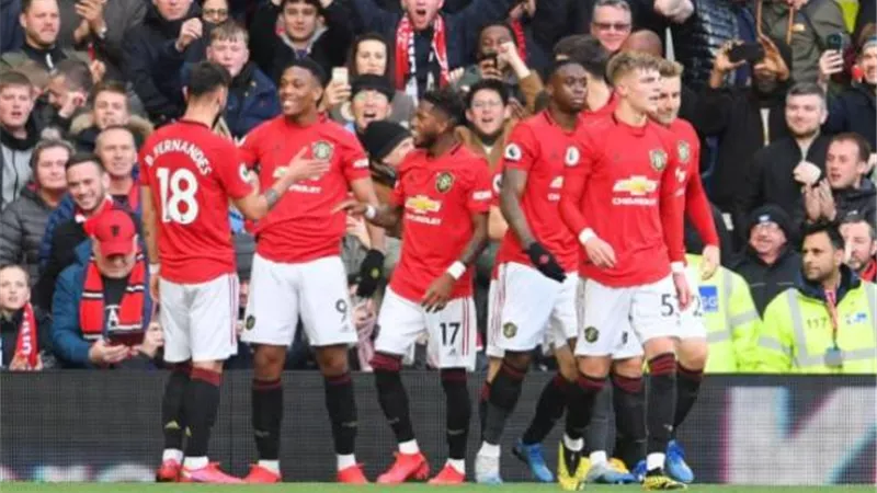 التشكيل الرسمي لمانشستر يونايتد وبرايتون في الدوري الإنجليزي