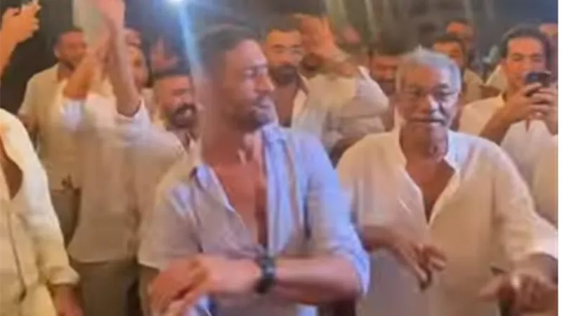 سيد رجب في حفل زفاف نجلة أحمد صيام