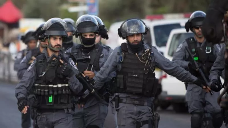 تفاصيل إصابة 3 جنود إسرائيليين في عملية إطلاق نار على حاجز شعفاط بالقدس