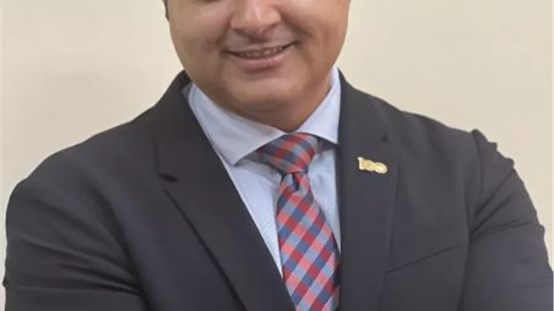 بعد استفتاء مؤسسة ”MEIRA”.. ترشيح مدير علاقات المستثمرين بالشركة الشرقية ”إيسترن كومباني” ضمن قائمة أفضل المديرين