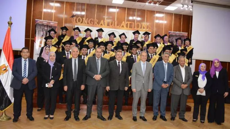 «القابضة للكهرباء» تشهد تخريج الدفعة الـ34 من دورة إعداد القادة.. صور
