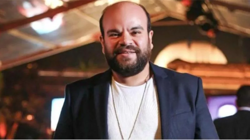 محمد عبد الرحمن يبدأ تحضيرات مسلسله الجديد ”موعد على الغداء”