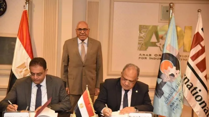 «الهيئة العربية للتصنيع» تتعاقد مع «هيل إنترناشيونال»  لإدارة مشروع مصنع إنتاج إطارات المركبات