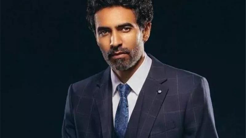 محمد علاء يتواجد علي الطريق الصحراوي من أجل ”ضي القمر”.. إليك التفاصيل