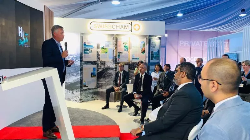 «ABB» تناقش تداعيات الانبعاثات الكربونية بقمة المناخ
