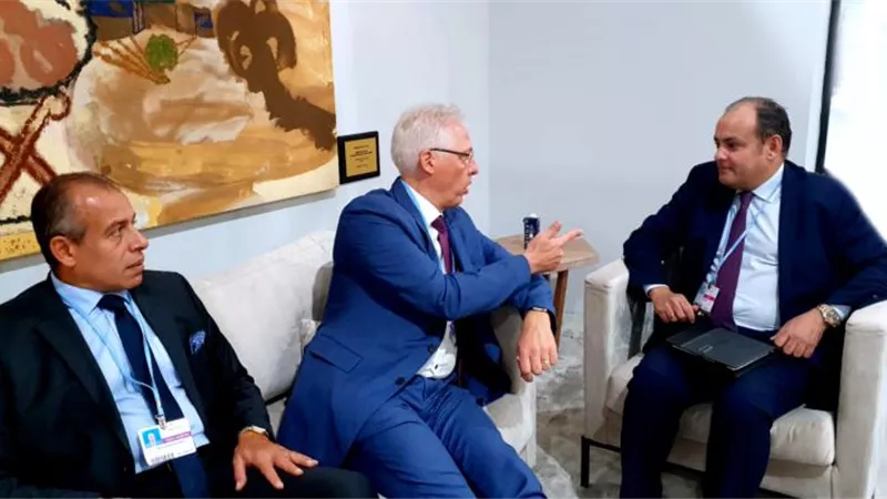 وزير التجارة والصناعة يبحث مع الرئيس التنفيذي لشركة تيسين كروب الألمانية خطط الشركة الحالية للتوسع بالسوق المصري فى مجالات الطاقة
