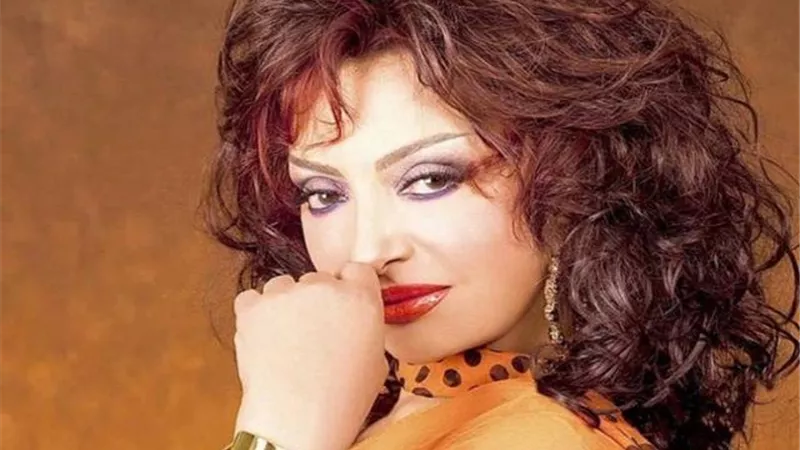 حقيقة خطوبة نجمة مصر الأولى نبيلة عبيد.. اعرف الحكاية
